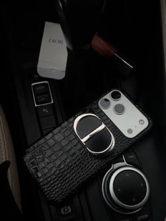 Dior Accessories - NIB Dior Beauty CD Phone Ring ✨